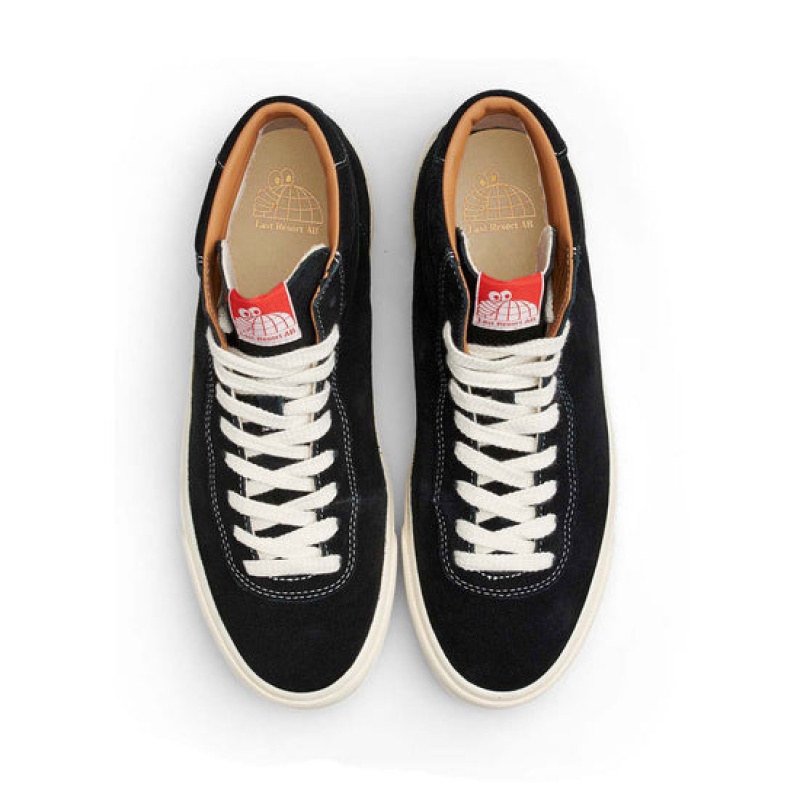 Black / White Men's Last Resort AB VM001 Hi Suede Skate Shoes | Canada-2743650