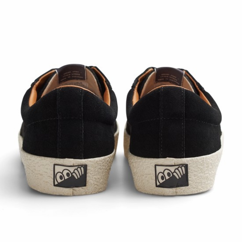 Black / White Men's Last Resort AB VM002 Suede Lo Skate Shoes | Canada-7418965
