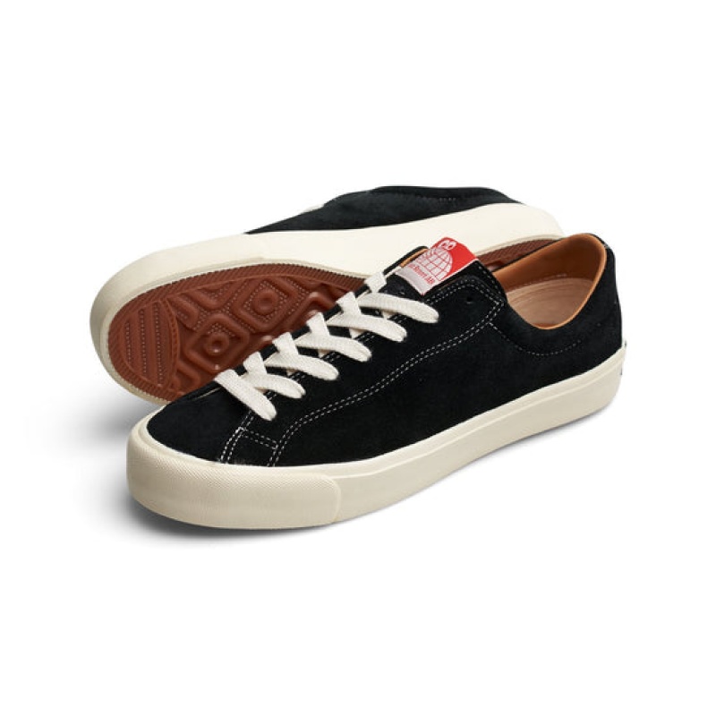 Black / White Men's Last Resort AB VM003 Lo Suede Skate Shoes | Canada-3902864