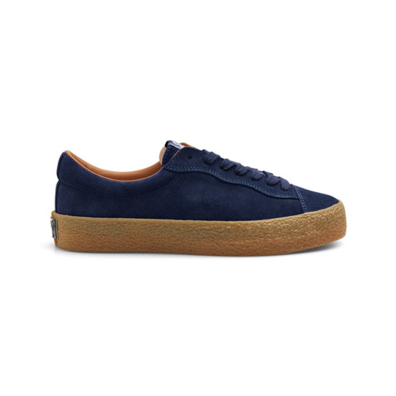 Navy Men\'s Last Resort AB VM002 Lo Suede Skate Shoes | Canada-5341297